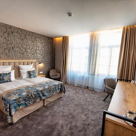 Joyme Hotel ซีบิว ภายนอก รูปภาพ