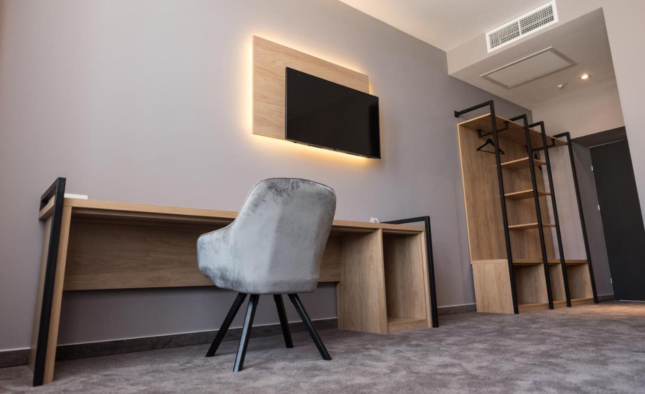 Joyme Hotel ซีบิว ภายนอก รูปภาพ