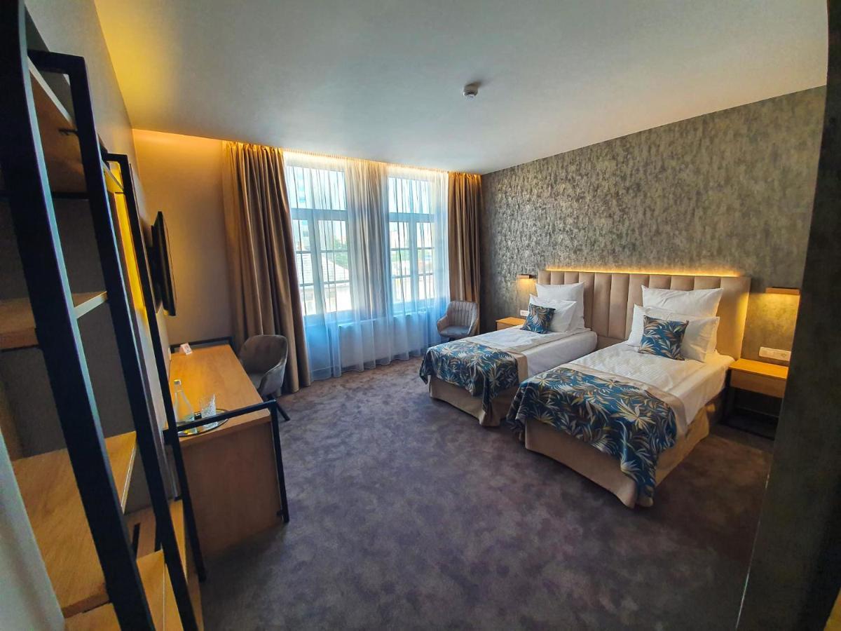 Joyme Hotel ซีบิว ภายนอก รูปภาพ