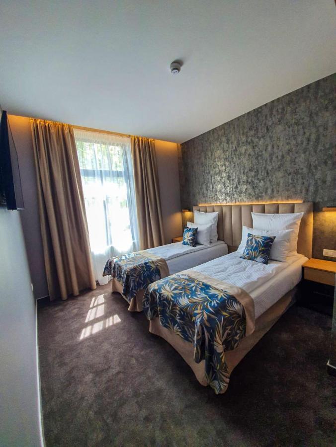 Joyme Hotel ซีบิว ภายนอก รูปภาพ
